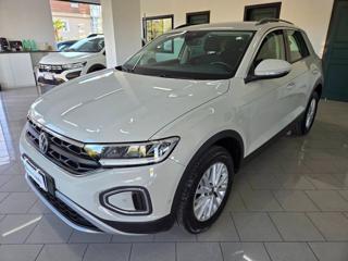 VOLKSWAGEN T-Roc usata, con Cerchi in lega