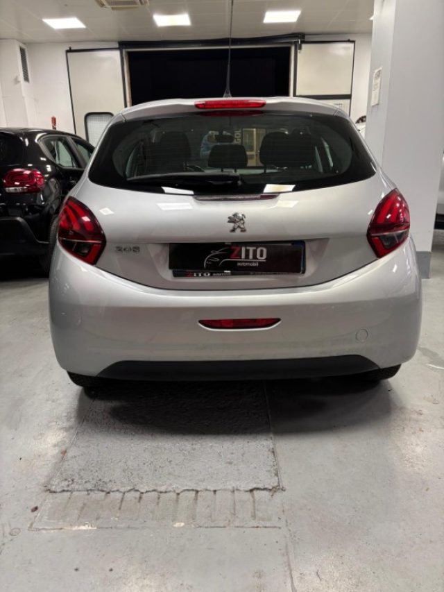 PEUGEOT 208 usata, con Climatizzatore