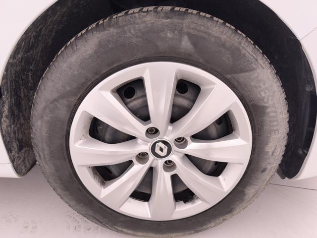 RENAULT Clio usata, con Airbag posteriore