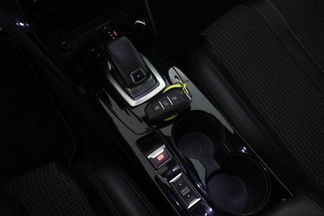 PEUGEOT 208 usata 13