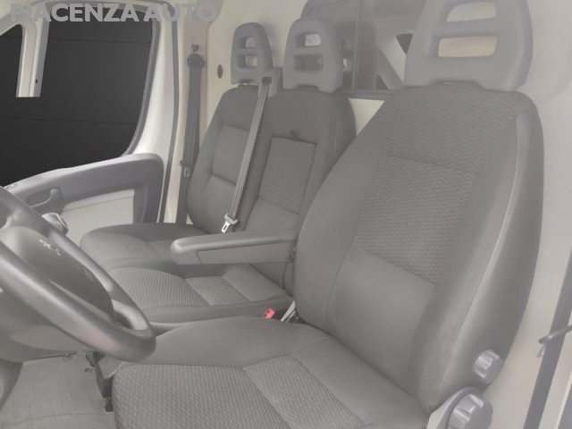 PEUGEOT Boxer usata, con Cruise Control