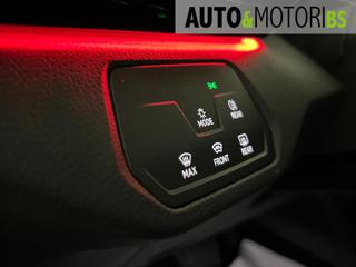 VOLKSWAGEN ID.4 usata, con Sedili riscaldati