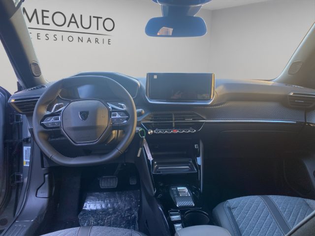 PEUGEOT 2008 usata, con Fari LED