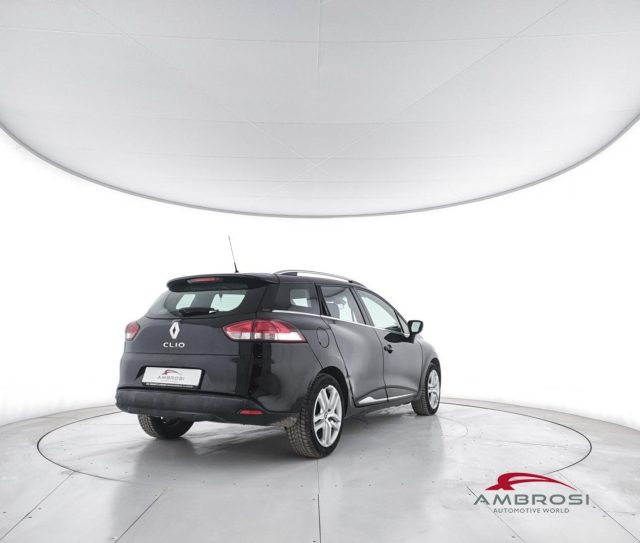 RENAULT Clio usata 2