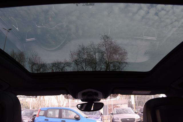 PORSCHE Macan usata, con Chiusura centralizzata