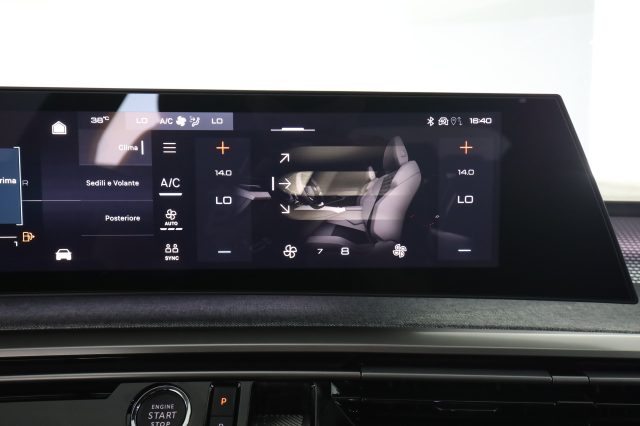 PEUGEOT 5008 usata 18