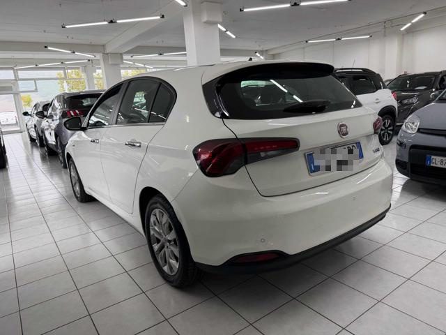 FIAT Tipo usata, con Controllo automatico clima