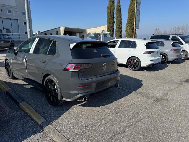 VOLKSWAGEN Golf usata, con Fendinebbia