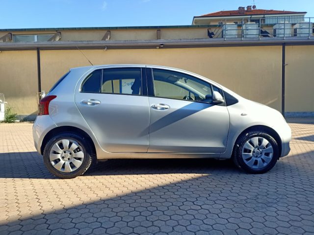 TOYOTA Yaris usata, con Airbag laterali