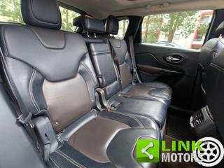 JEEP Cherokee usata, con Portellone posteriore elettrico