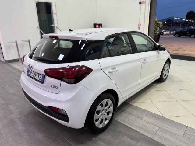 HYUNDAI i20 usata, con Antifurto
