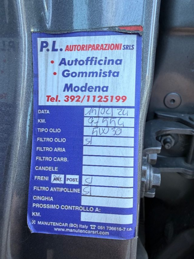 RENAULT Clio usata, con Volante multifunzione