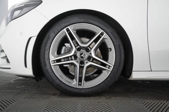 MERCEDES-BENZ CLA usata 14