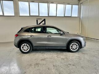MERCEDES-BENZ GLA 180 usata, con Cerchi in lega