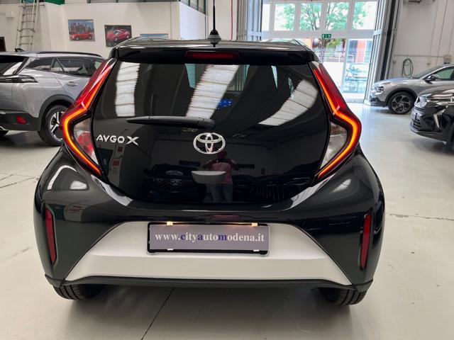 TOYOTA Aygo X usata, con Airbag