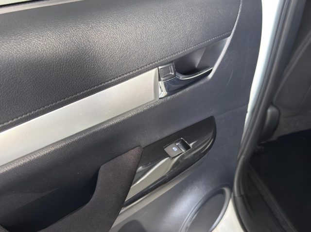 TOYOTA Hilux usata, con Servosterzo