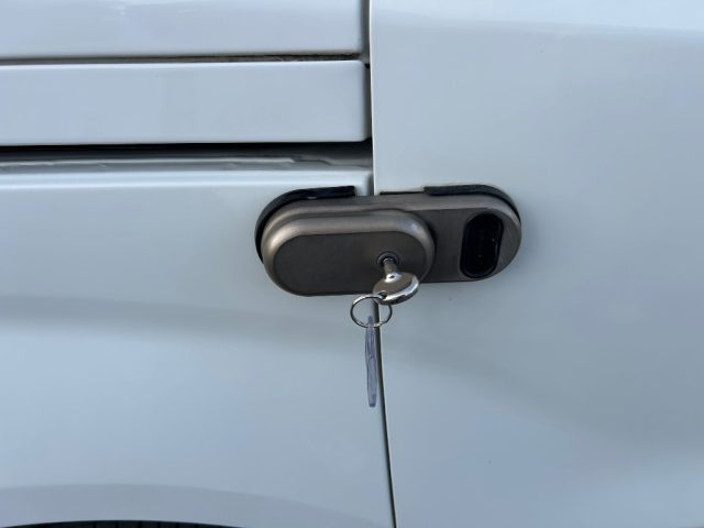 FIAT Doblo usata 16
