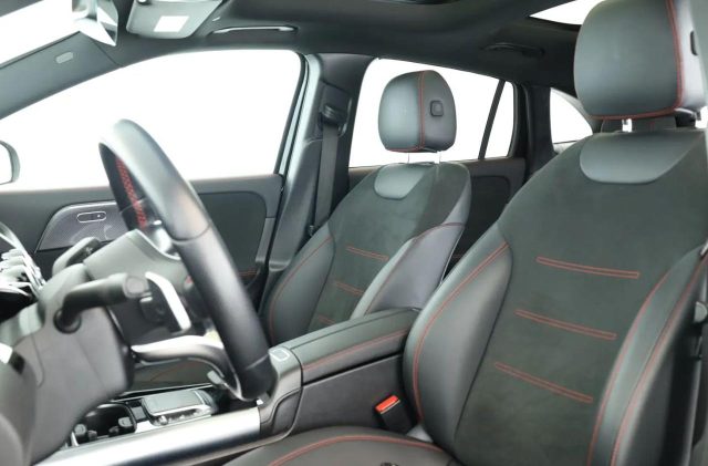 MERCEDES-BENZ GLA 220 usata, con Cerchi in lega