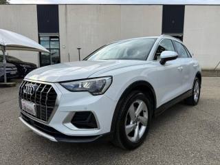 AUDI Q3 35 TDI S tronic Business Advanced NAVI - LED - 18