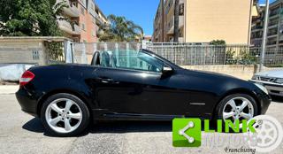 MERCEDES-BENZ SLK 200 usata, con Chiusura centralizzata