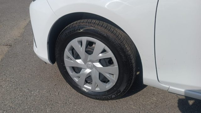 TOYOTA Yaris usata, con Controllo elettronico della corsia