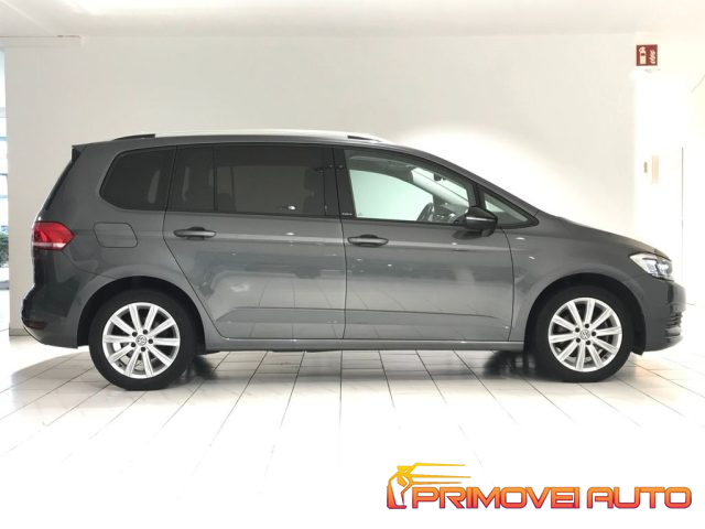VOLKSWAGEN Touran usata, con Cruise Control