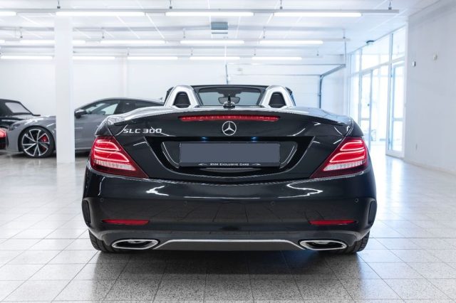 MERCEDES-BENZ SLC 300 usata, con Climatizzatore