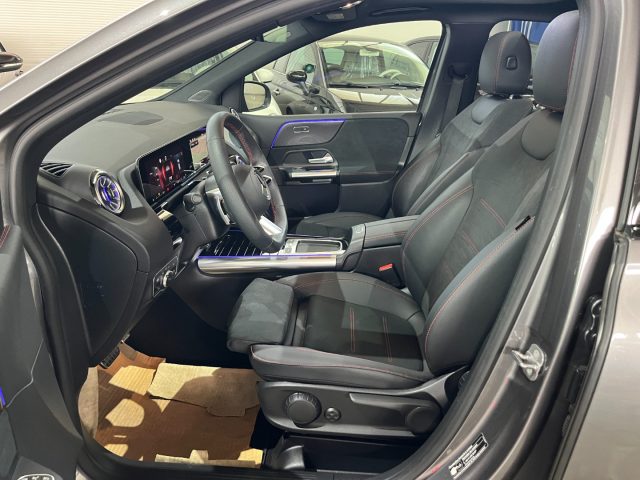 MERCEDES-BENZ B 180 usata, con Climatizzatore