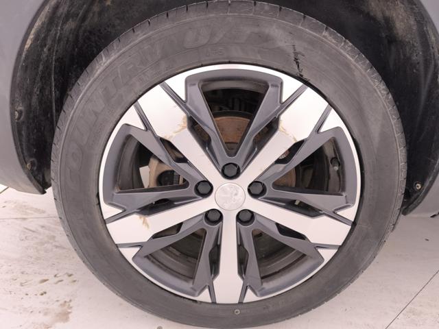 PEUGEOT 5008 usata, con Bracciolo