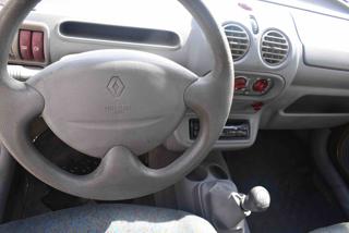 RENAULT Twingo usata 10