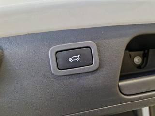 JAGUAR E-Pace usata, con Park Distance Control