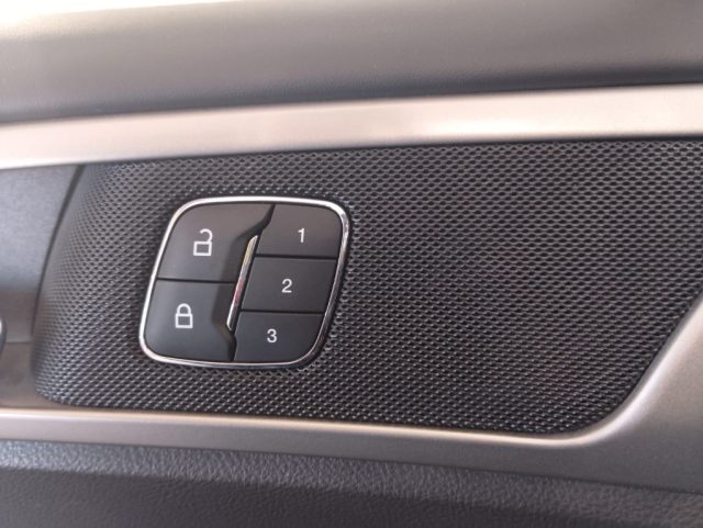 FORD Mondeo usata, con Fendinebbia