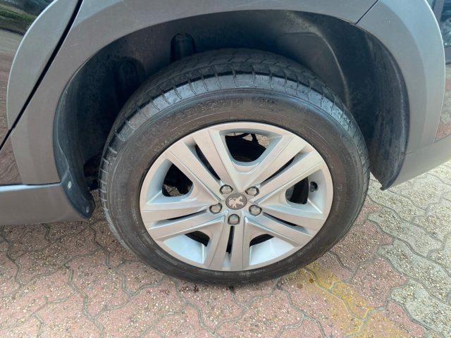 PEUGEOT 2008 usata, con Chiusura centralizzata