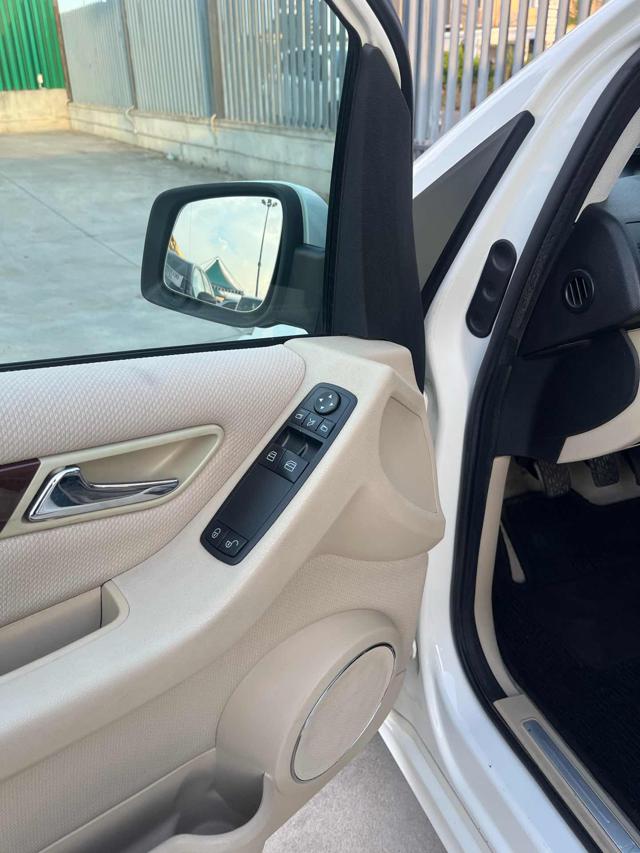 MERCEDES-BENZ A 180 usata, con Cerchi in lega