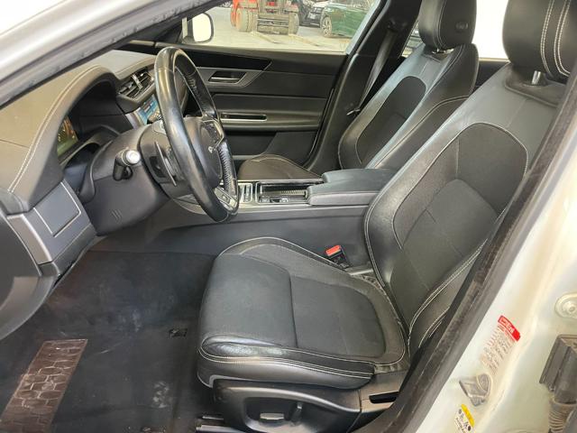 JAGUAR XF usata, con Chiusura centralizzata