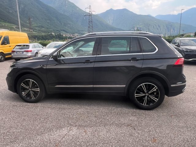 VOLKSWAGEN Tiguan usata, con Boardcomputer