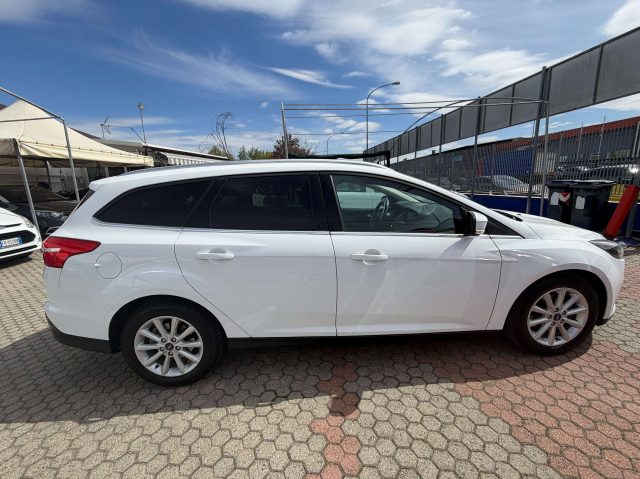 FORD Focus usata, con Alzacristalli elettrici