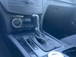 MERCEDES-BENZ C 220 usata, con Chiusura centralizzata