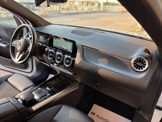 MERCEDES-BENZ GLA 180 usata, con Controllo trazione