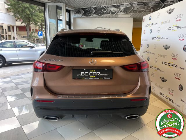 MERCEDES-BENZ GLA 200 usata, con Autoradio
