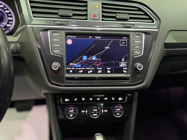 VOLKSWAGEN Tiguan usata, con Servosterzo