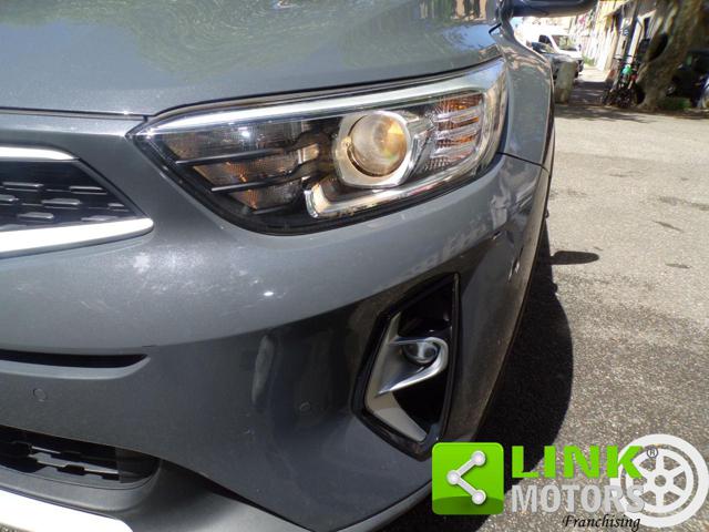KIA Stonic usata, con Sedile posteriore sdoppiato