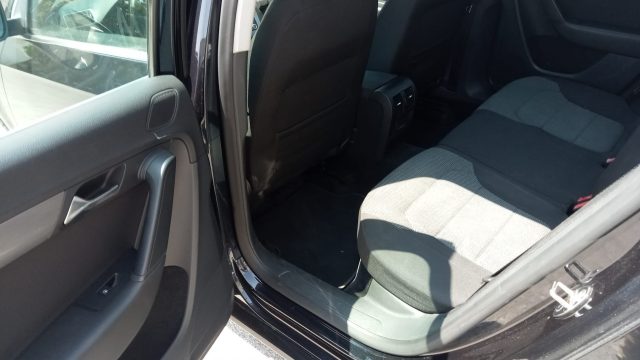 VOLKSWAGEN Passat usata, con Bracciolo