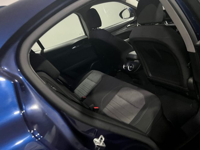 ALFA ROMEO Stelvio usata, con Cronologia tagliandi