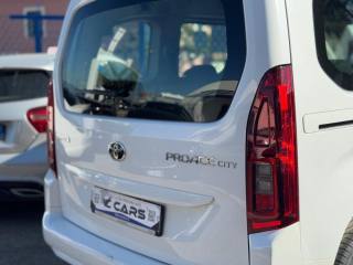 TOYOTA Proace City usata, con Boardcomputer
