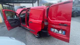 FORD Transit Courier usata, con Controllo trazione