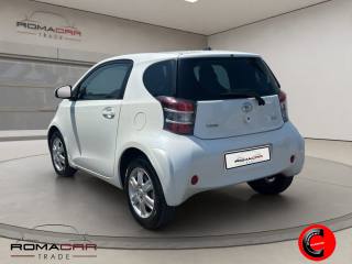 TOYOTA iQ usata, con Climatizzatore