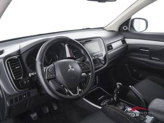 MITSUBISHI Outlander usata 7