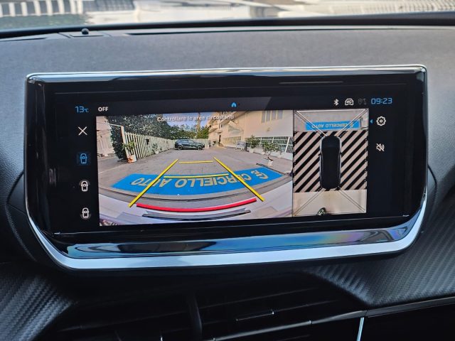 PEUGEOT 2008 usata, con Sistema di navigazione