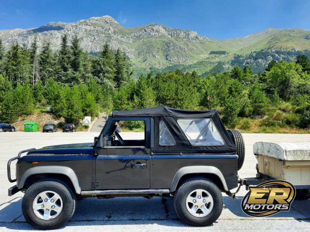 LAND ROVER Defender usata 15